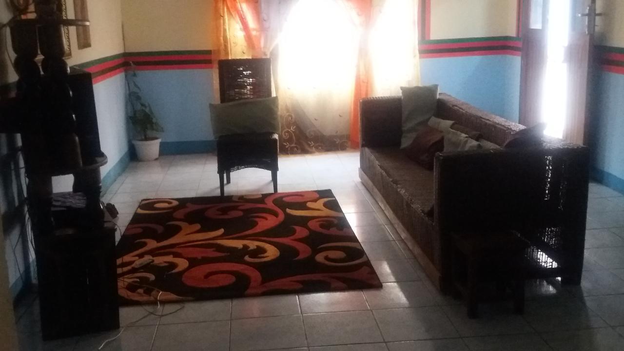 Kumunzi Backpackers Hostel Lusaka Exterior foto
